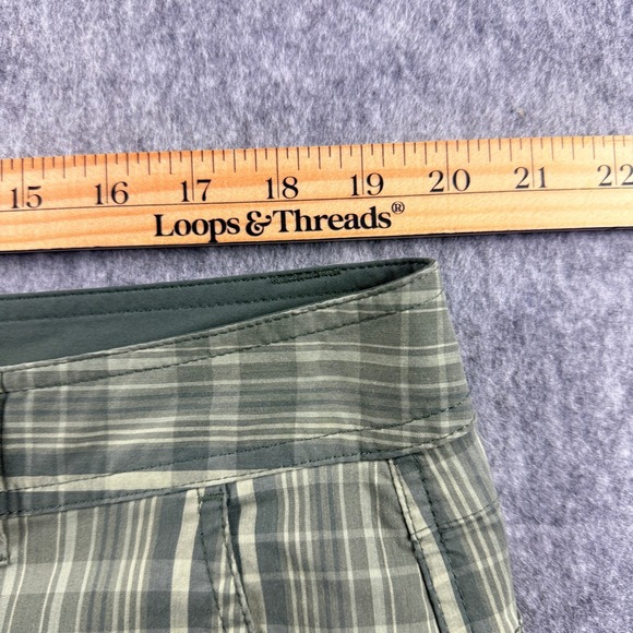 Columbia Omni-Wick Green Plaid Cargo Shorts Mens 40 Hiking Outdoor AM4083 - Picture 2 of 12